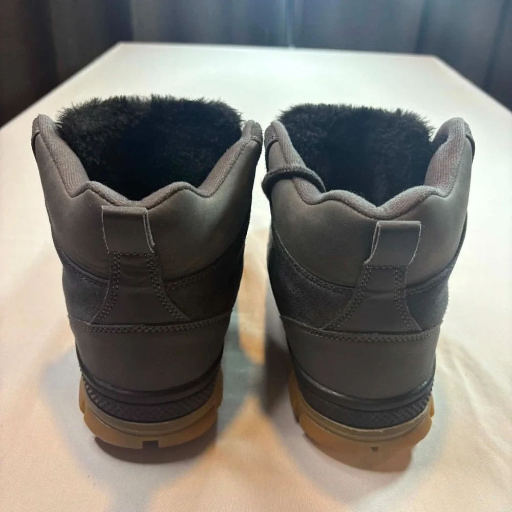 Waterproof Winter Hiking Boots Gray Suede Faux Fur Lined Gum Sole Comfort 41 men
